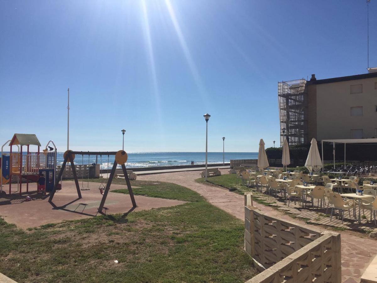 High-Floor Bright Apartment With Sea Views ماريني بلاو المظهر الخارجي الصورة
